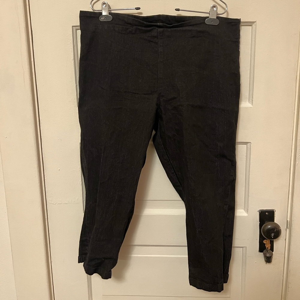 PRAIRIE UNDERGROUND black denim side zip capri XL